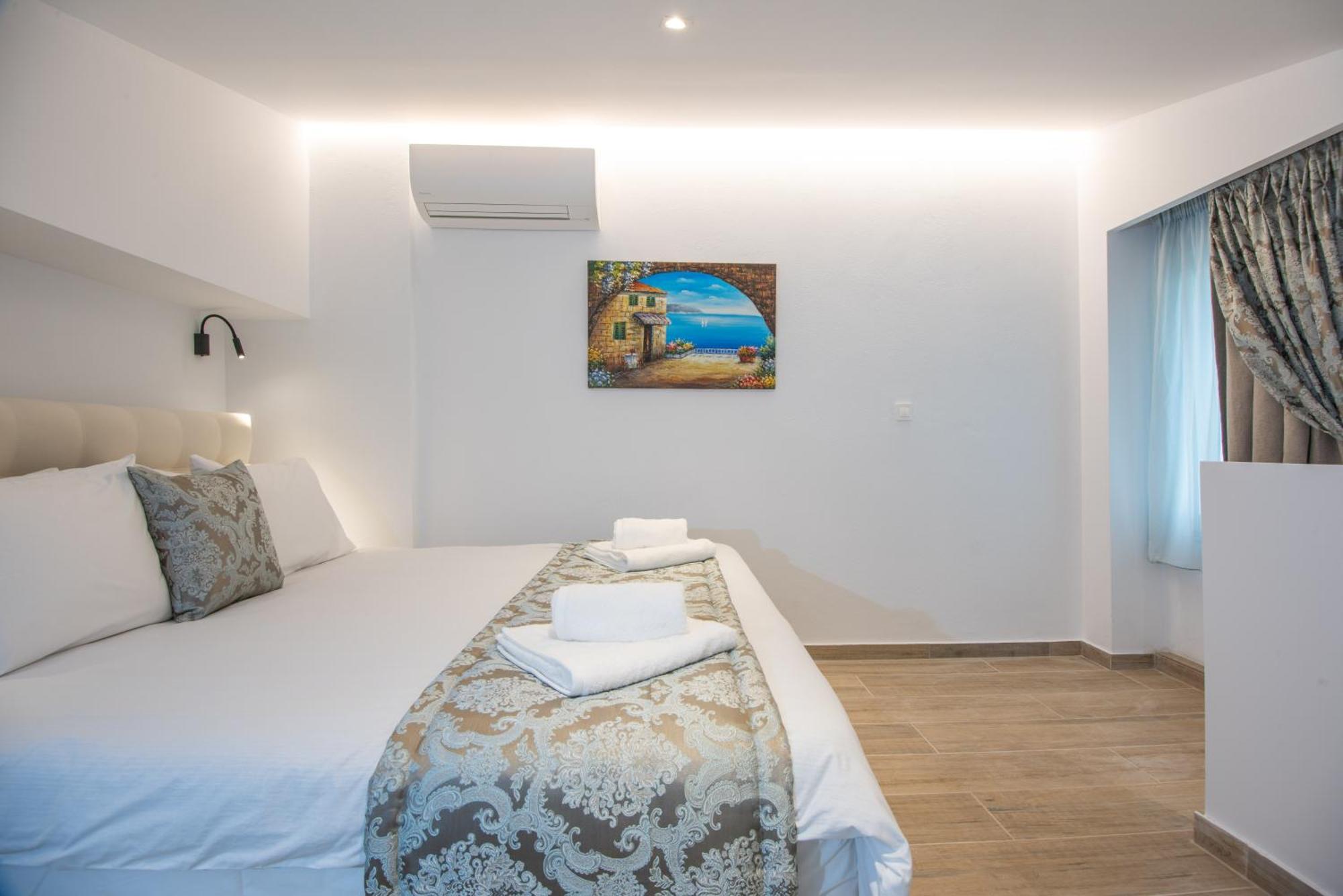 Ammos Lux Apartments Crete อายิโอสนิโกลาโอส ภายนอก รูปภาพ