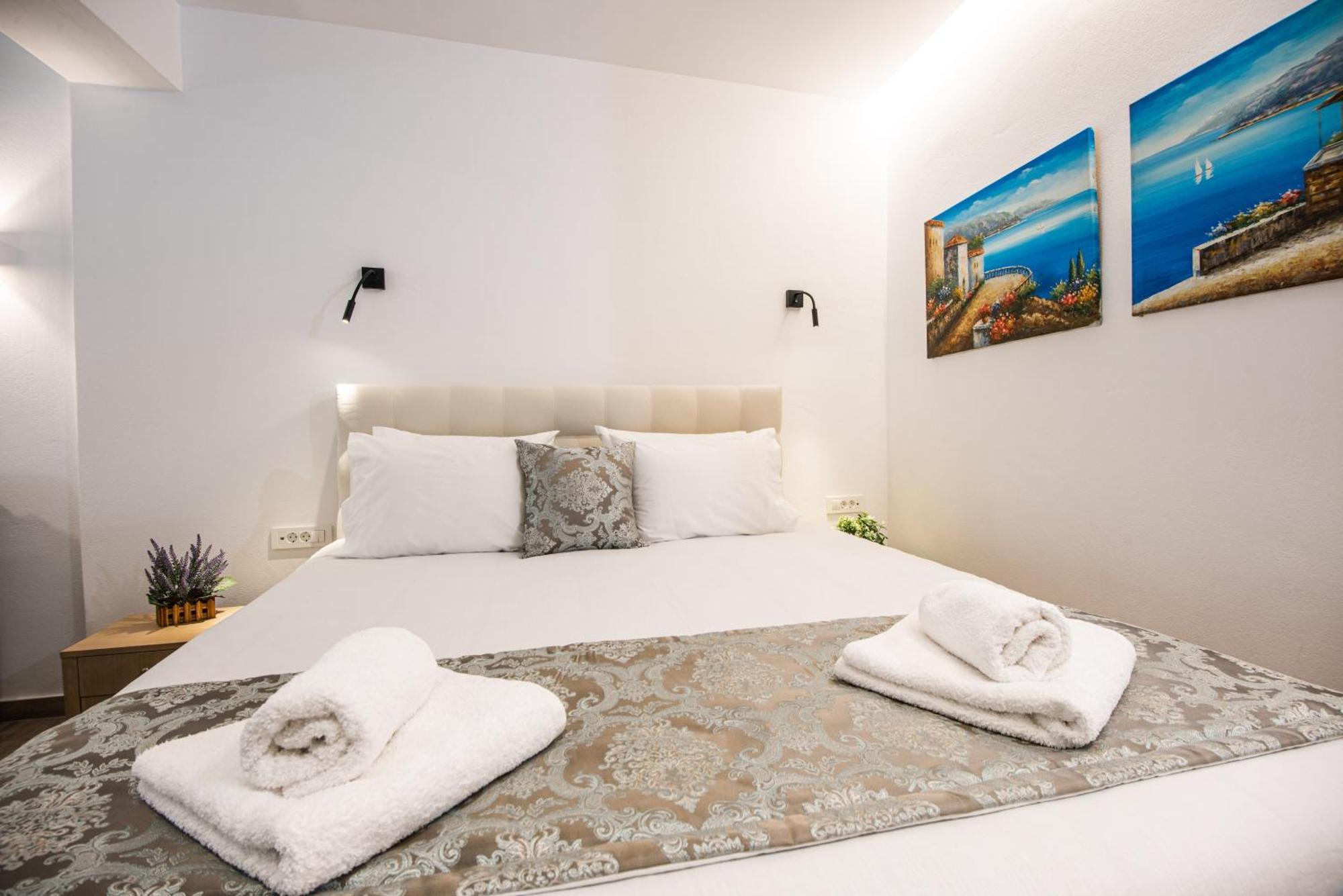 Ammos Lux Apartments Crete อายิโอสนิโกลาโอส ภายนอก รูปภาพ