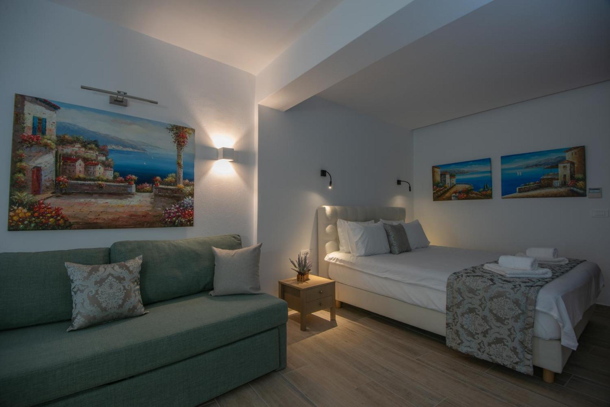 Ammos Lux Apartments Crete อายิโอสนิโกลาโอส ภายนอก รูปภาพ